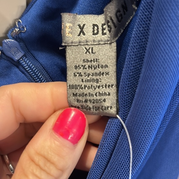 LOVE X DESIGN Dress Women XL Sapphire Blue One Shoulder Ruched Side Zip NEW - Picture 5 of 6